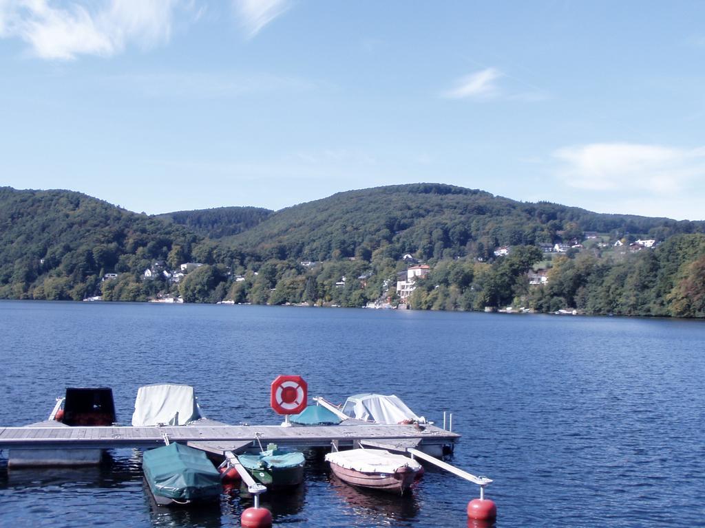 Gaestehaus Burg Molbach Kreuzau Dış mekan fotoğraf